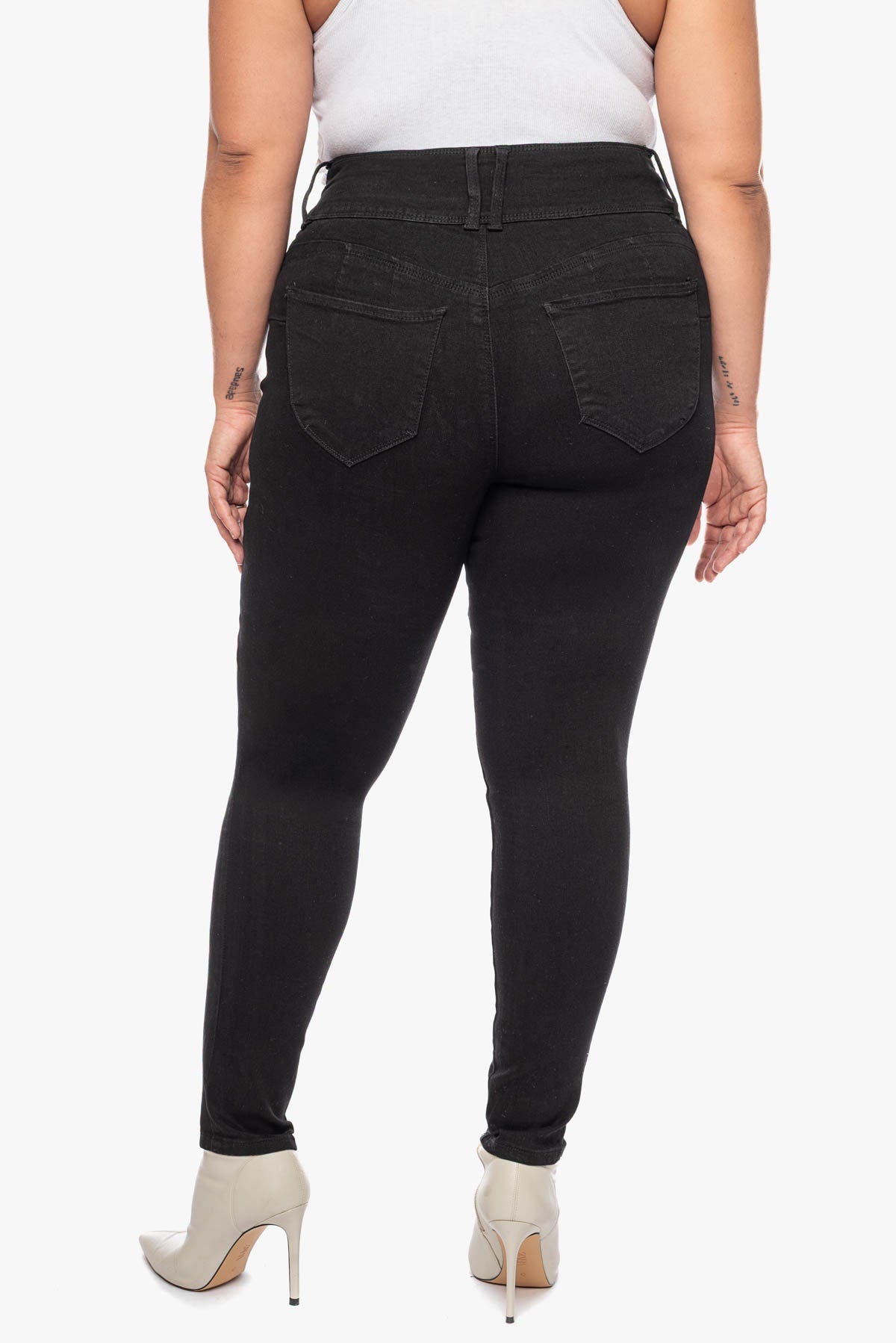 CLAUDIA jeans