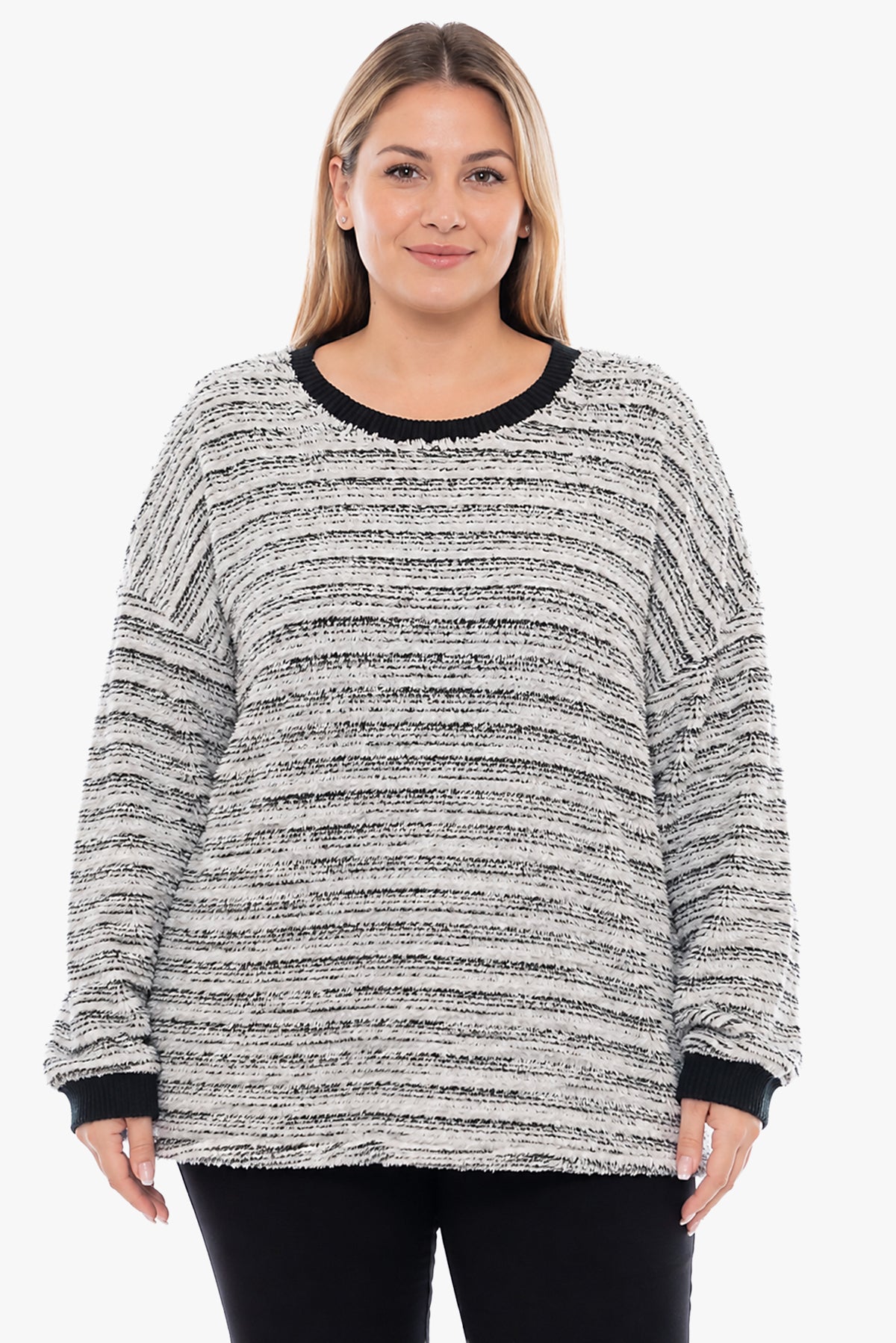 NELLIE pullover top